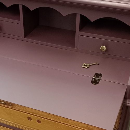 Restauración y recuperación de mueble lila